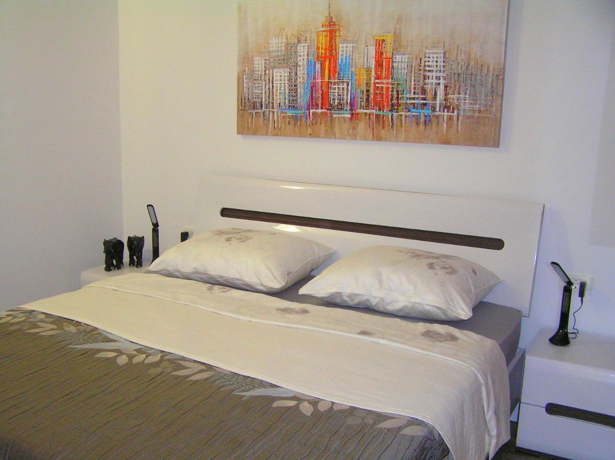 Apartment Bougainvilla Опатия Екстериор снимка